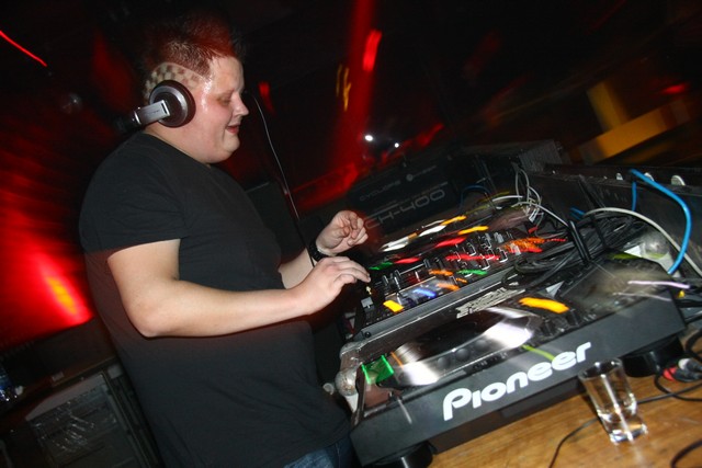 Orjan Nilsen,Alex & Sied V. Riel Part 2